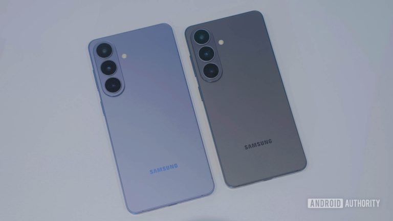 Samsung-Galaxy-S26-Plus-Cobalt-Violet-vs-Galaxy-S26-Sky-Blue