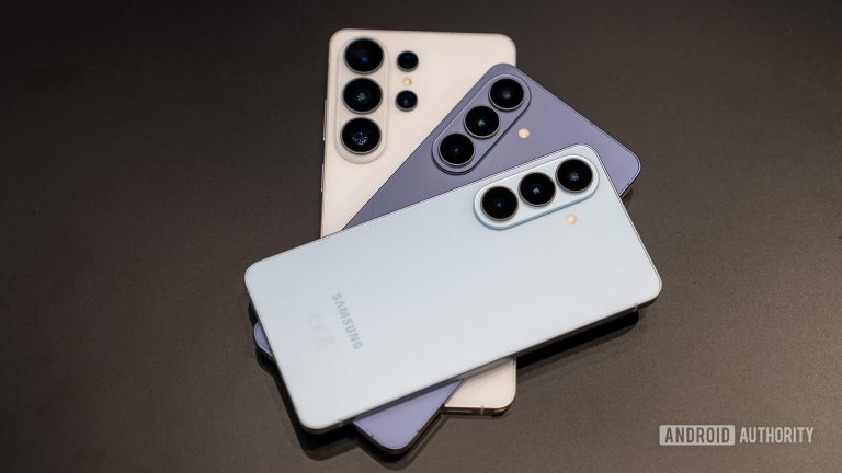 Samsung-Galaxy-S26-all-models-on-top-of-each-other