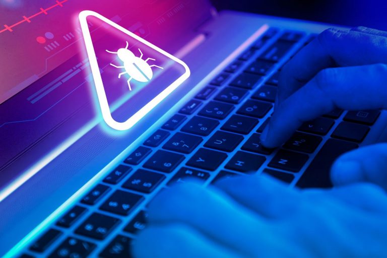 Malware,Attack,Virus,Alert,,,Malicious,Software,Infection,,,Cyber