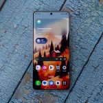 Samsung-Galaxy-S26-Ultra-showing-One-UI-home-screen