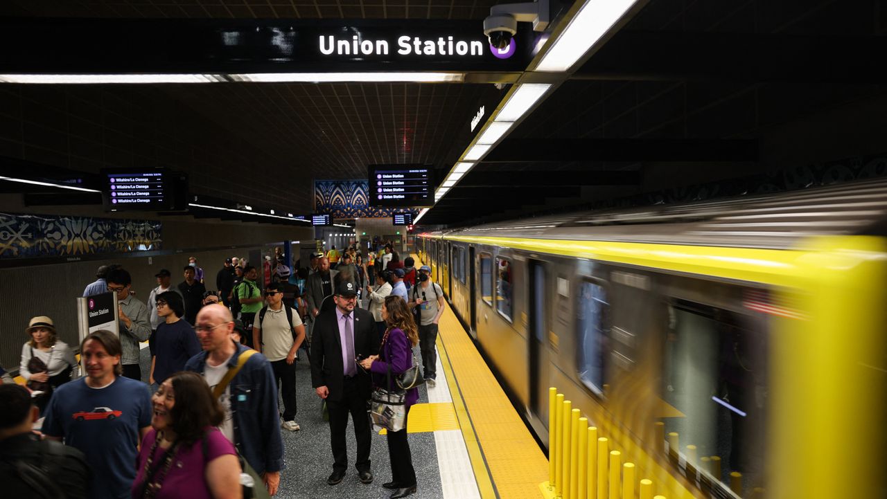 US-TRANSPORT-METRO
