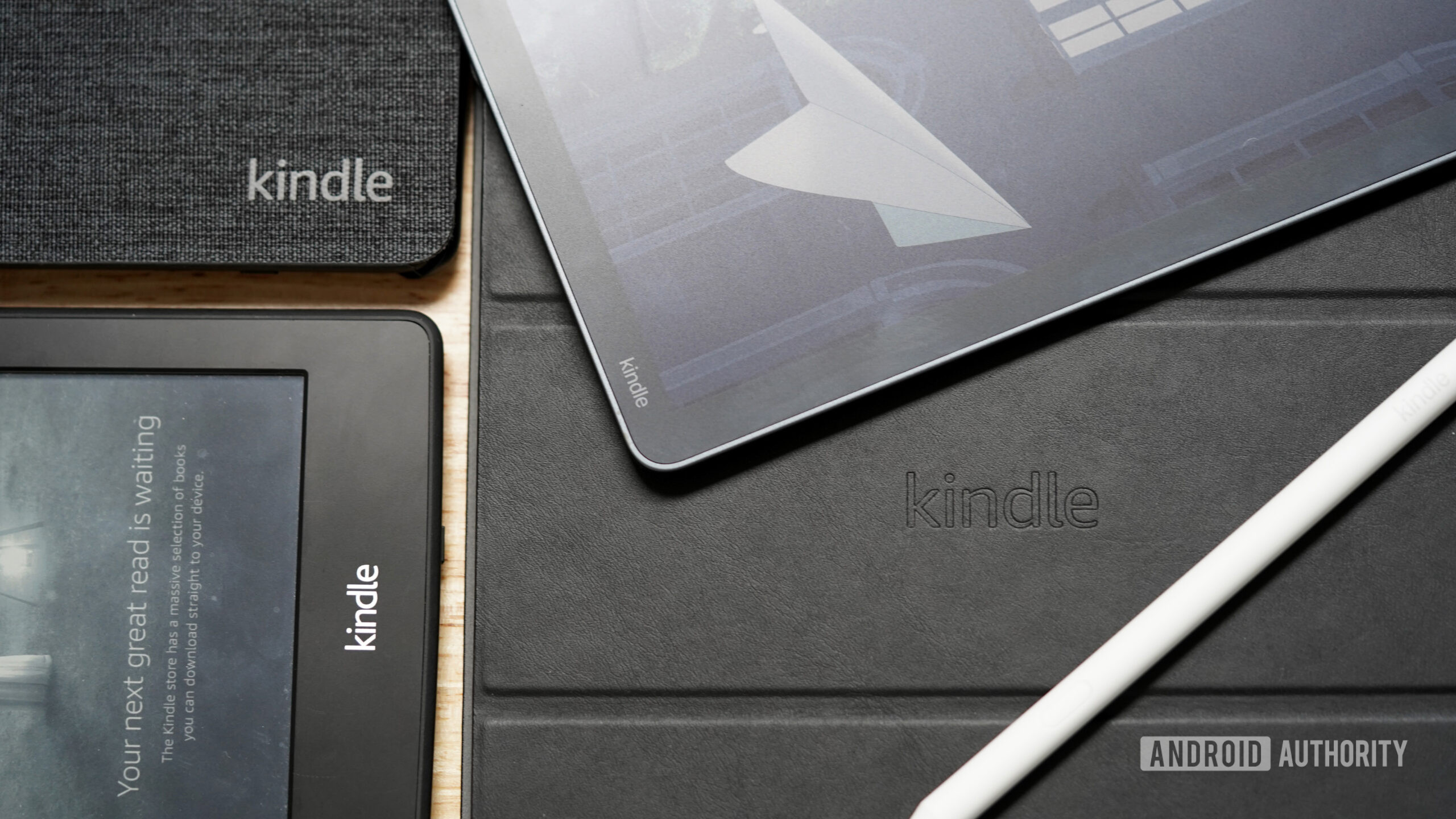 Amazon-Kindle-Assorted-models-Flat-scaled-1