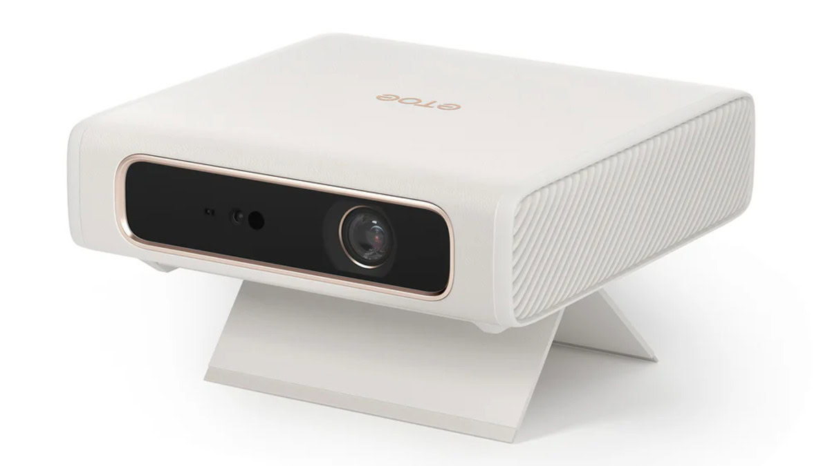 ETOE-Dolphin-2-Projector