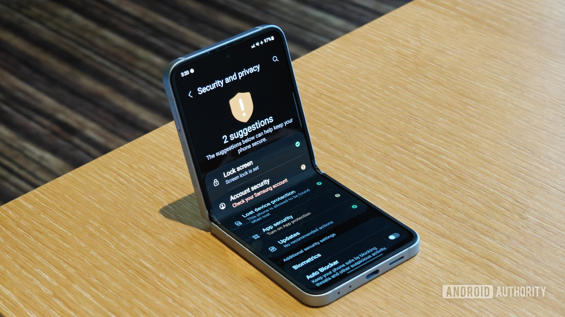 Security_and_privacy_settings_on_Samsung_Galaxy_Z_Flip_6