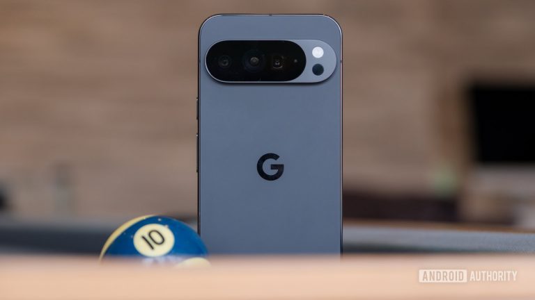 Google-Pixel-10-Pro-XL-camera-with-pool-ball