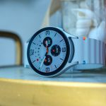 Samsung-Galaxy-Watch-7-Simple-Ultra-face-sideways