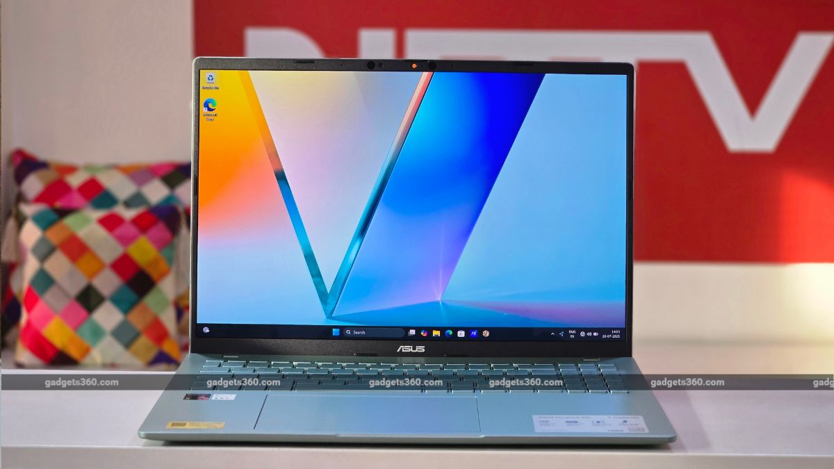 Asus Vivobook S16 (S3607QA) Review: More Screen, More Style, and More Stamina