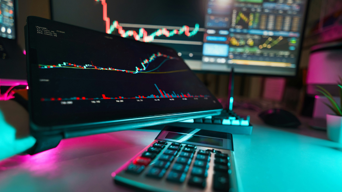 Bitcoin Slips to $109,000 as Traders React to Uncertainty Over Future US Fed Rate Cuts