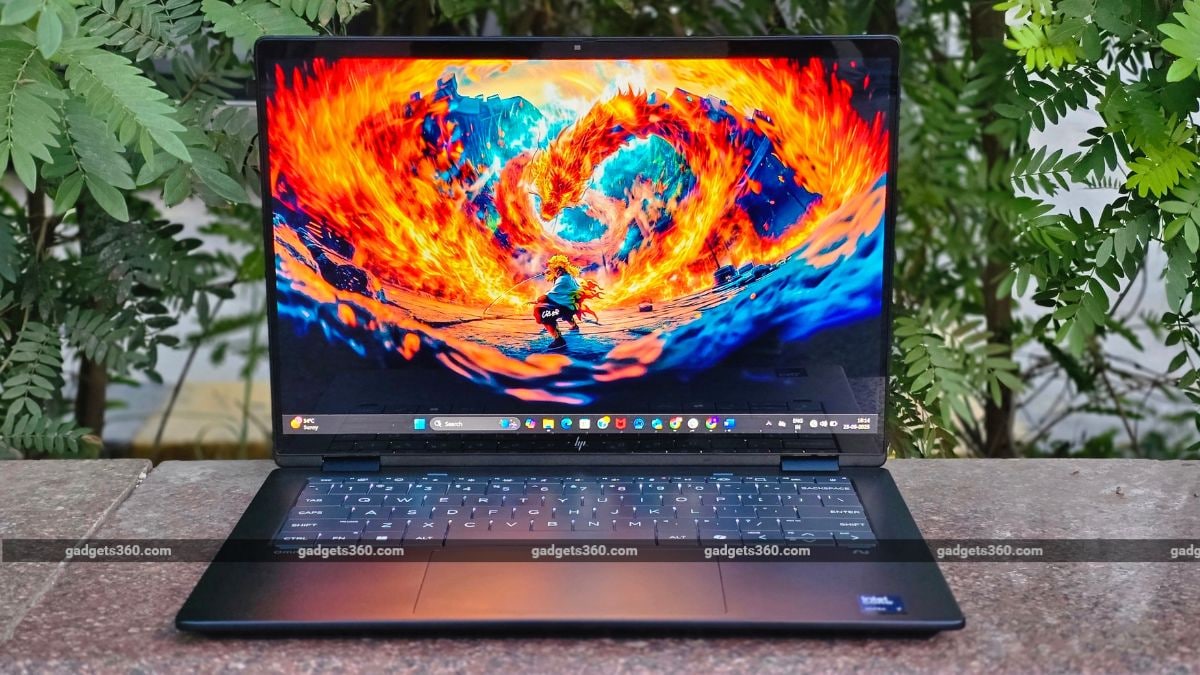 HP OmniBook X Flip 14 Review: Incredible Power Meets Insane Efficiency