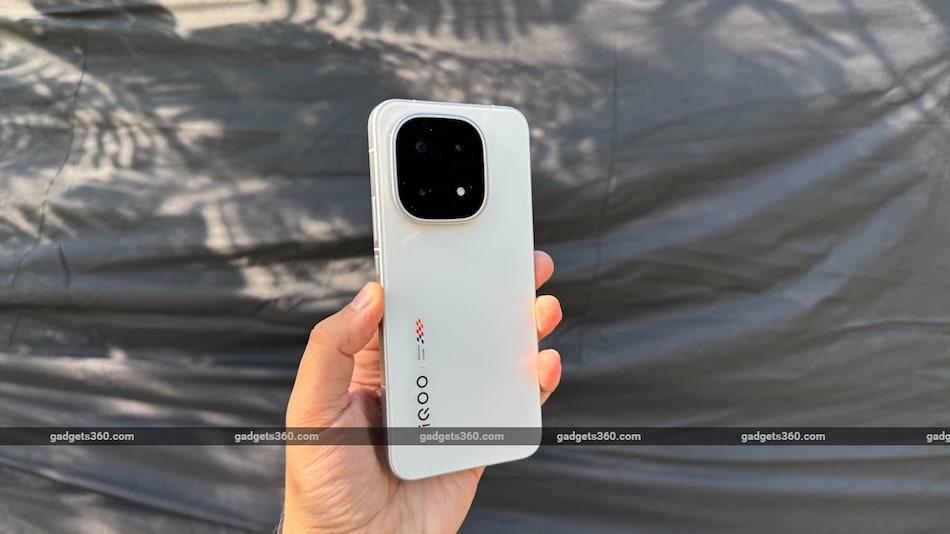 iQOO 15 Price , Storage Variants Reportedly Leaked via Retailer Listing Ahead of Launch