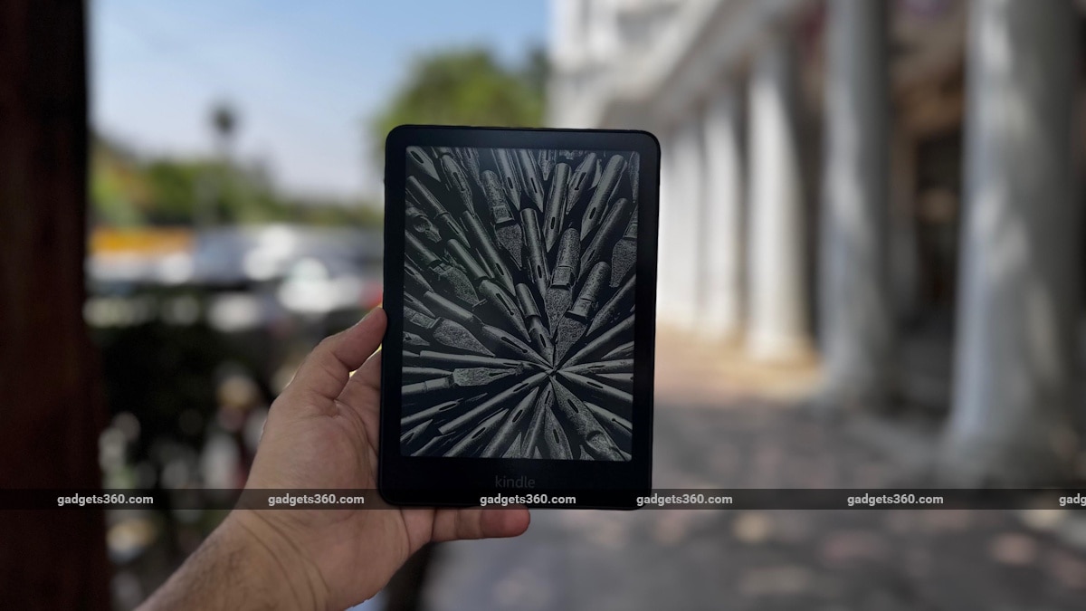 Kindle Paperwhite (12th Gen) Review: The E-reader Champ Is Back