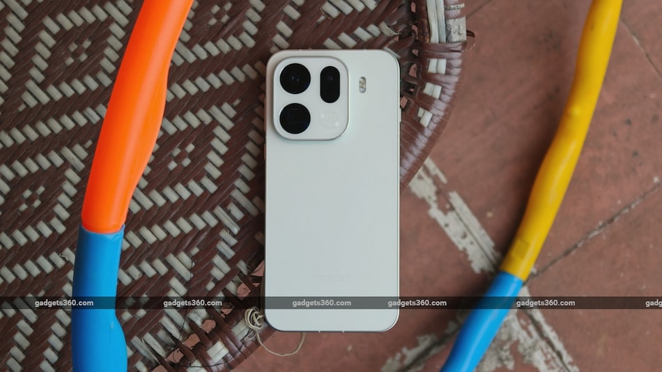 Oppo Find X9, Oppo Find X9 Pro Go on Sale for the First Time Today: See Price, Offers, Availability