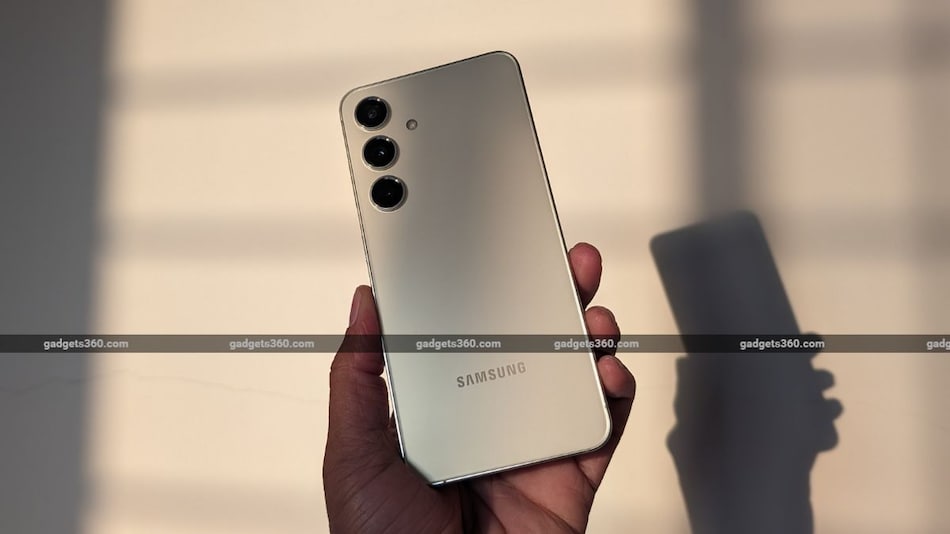 Samsung Galaxy Smartphones Targeted By Spyware Landfall for Over a Year