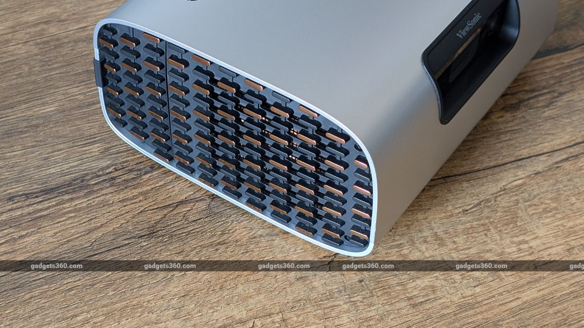 ViewSonic M10 Review: Compact, Classy, and Capable