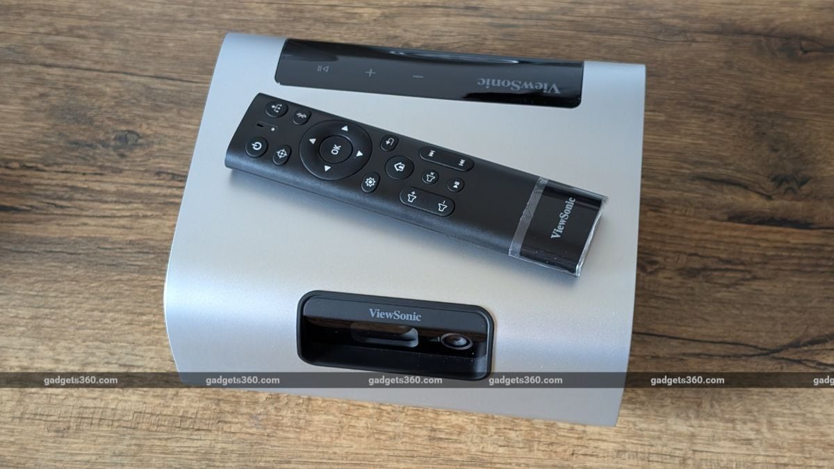 ViewSonic M10 Review: Compact, Classy, and Capable