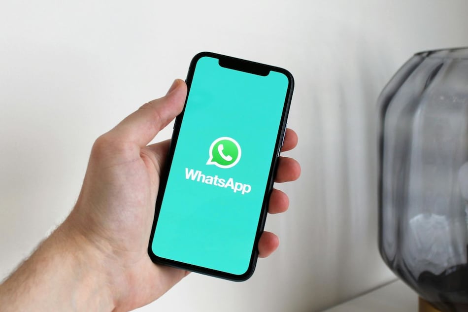 WhatsApp Now Lets Beta Testers Add a Link to Their Facebook Profile